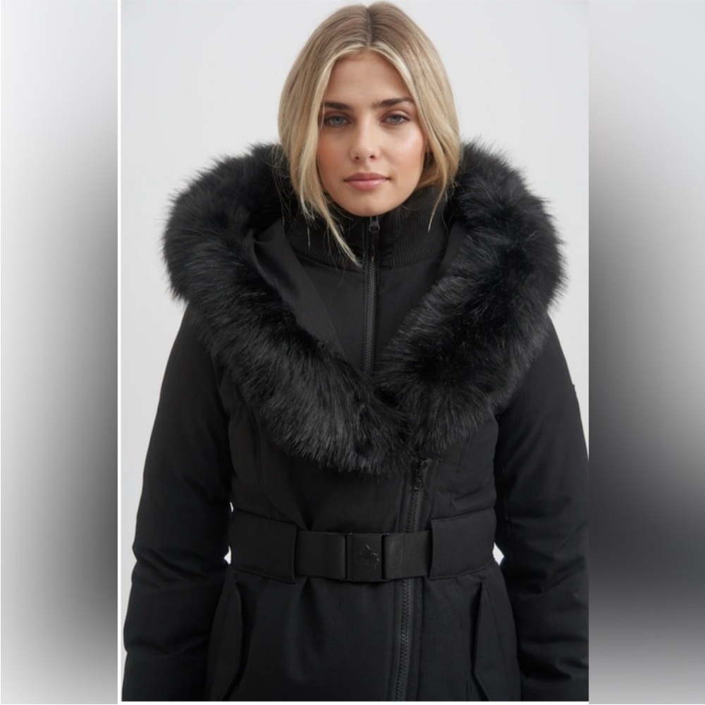 Toboggan Women's Black Fur-Trimmed Jacket long